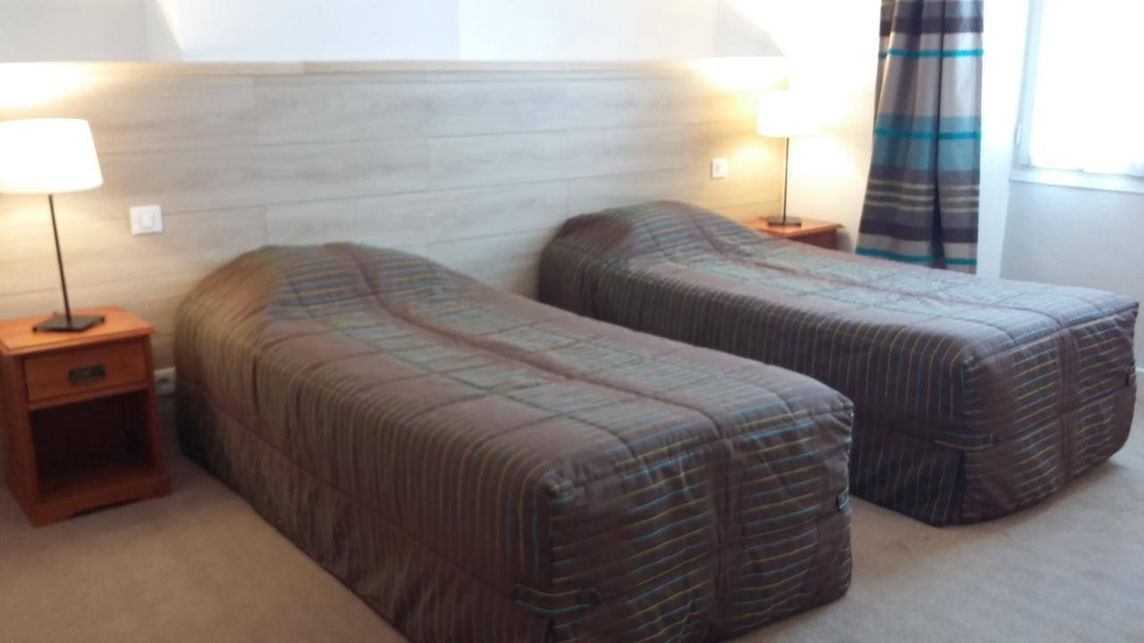 Hotel Les Aubepines Illiers-Combray Екстериор снимка