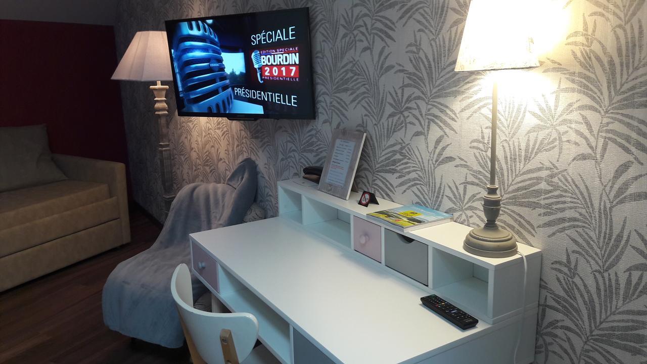 Hotel Les Aubepines Illiers-Combray Екстериор снимка