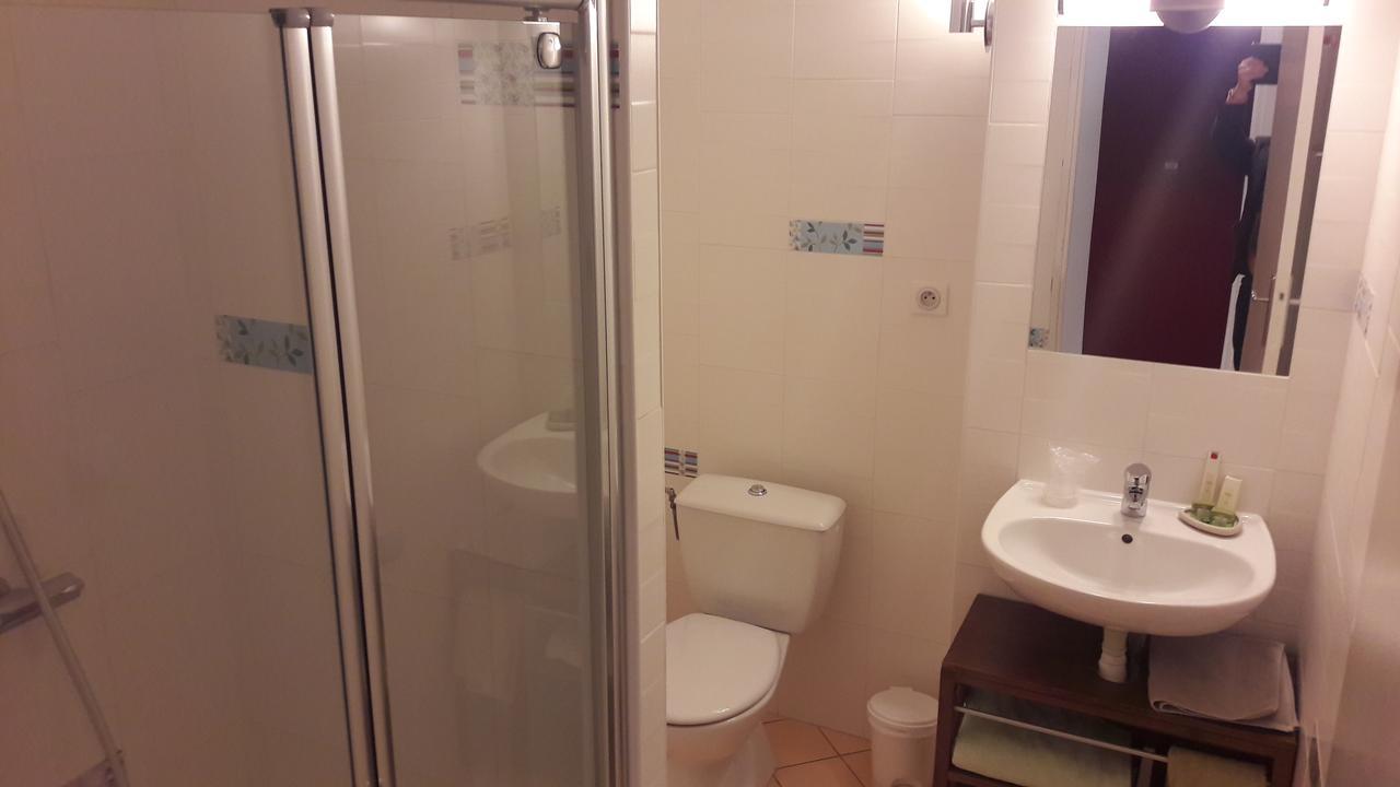 Hotel Les Aubepines Illiers-Combray Екстериор снимка