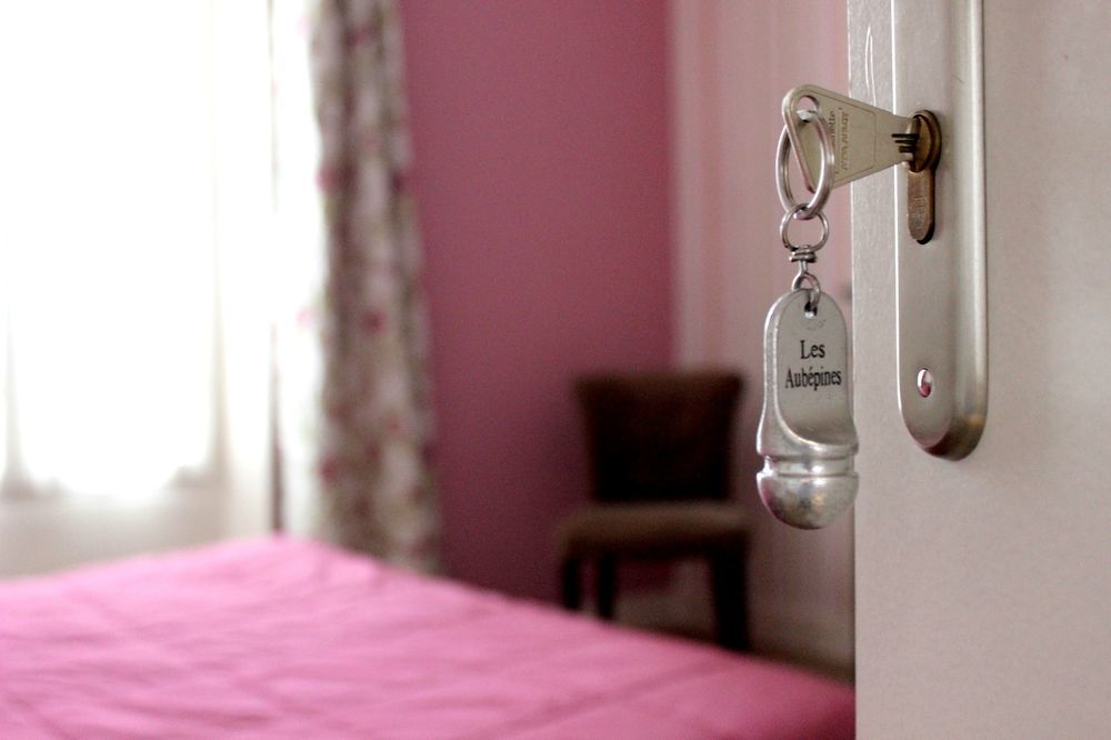Hotel Les Aubepines Illiers-Combray Екстериор снимка